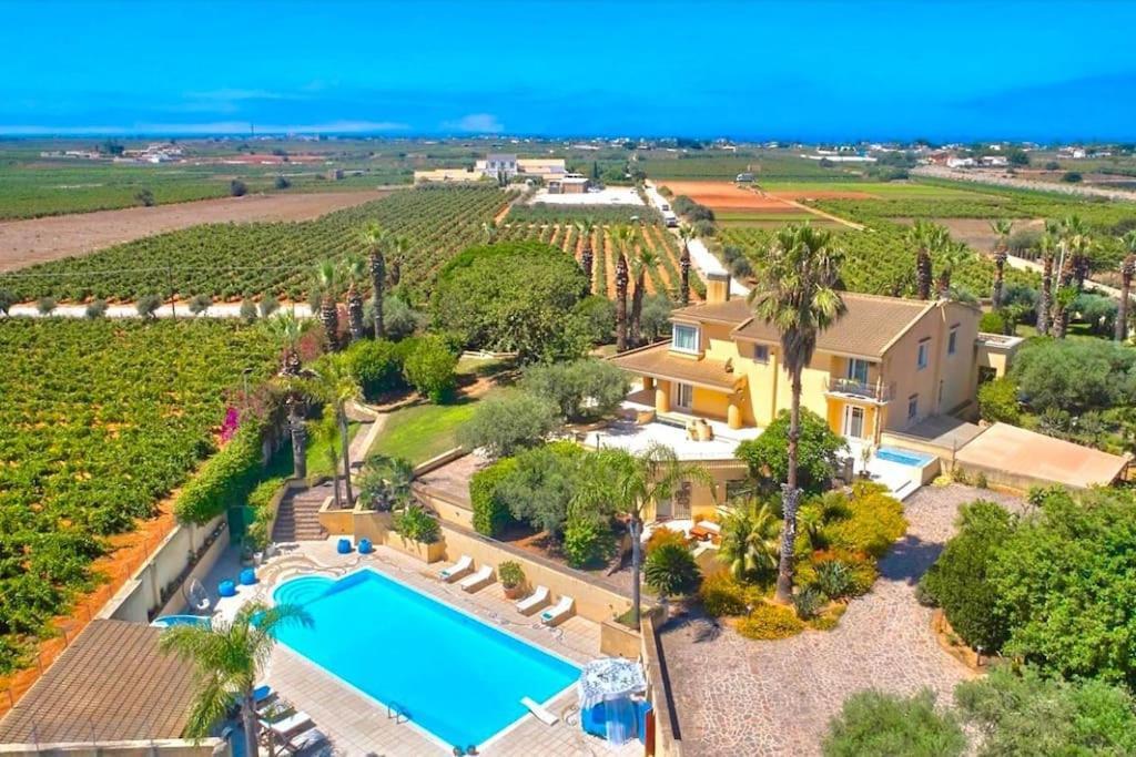 Il Filo Di Perle Luxury Villas Marsala Exterior photo